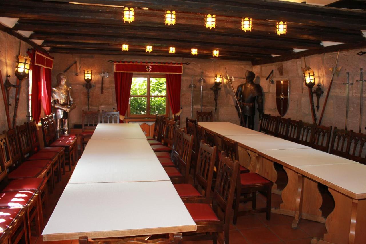 Hotel Zur Friedenslinde Nürnberg Dış mekan fotoğraf