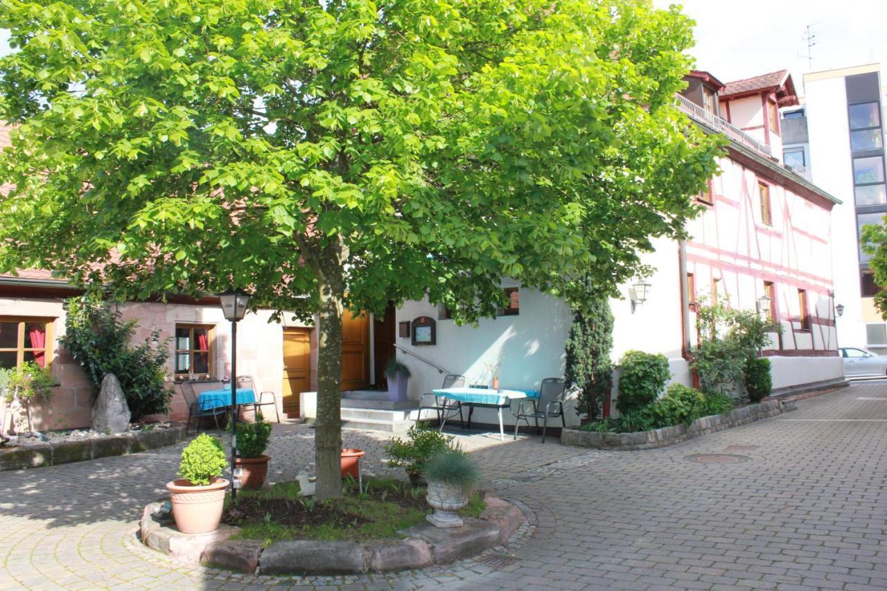 Hotel Zur Friedenslinde Nürnberg Dış mekan fotoğraf